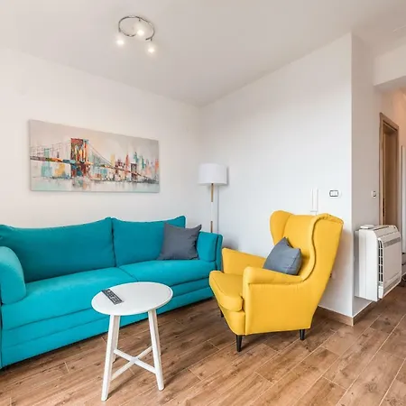 Open View Apartment *